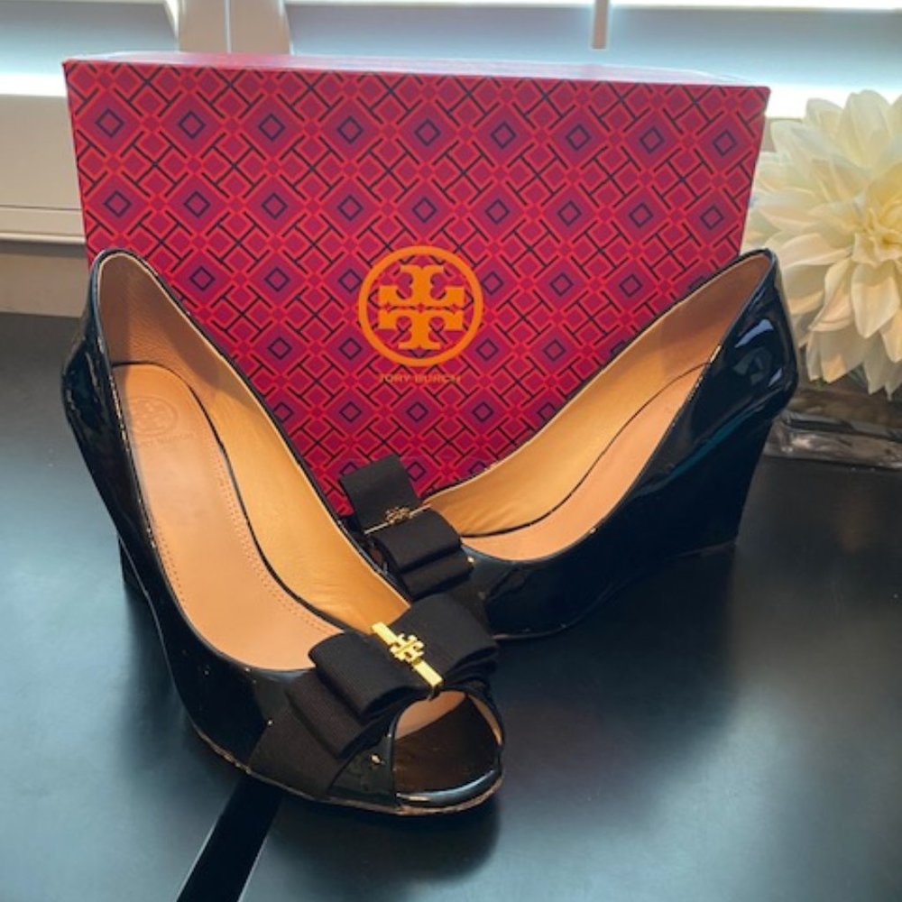 Tory Burch Trudy Black Patent Wedge